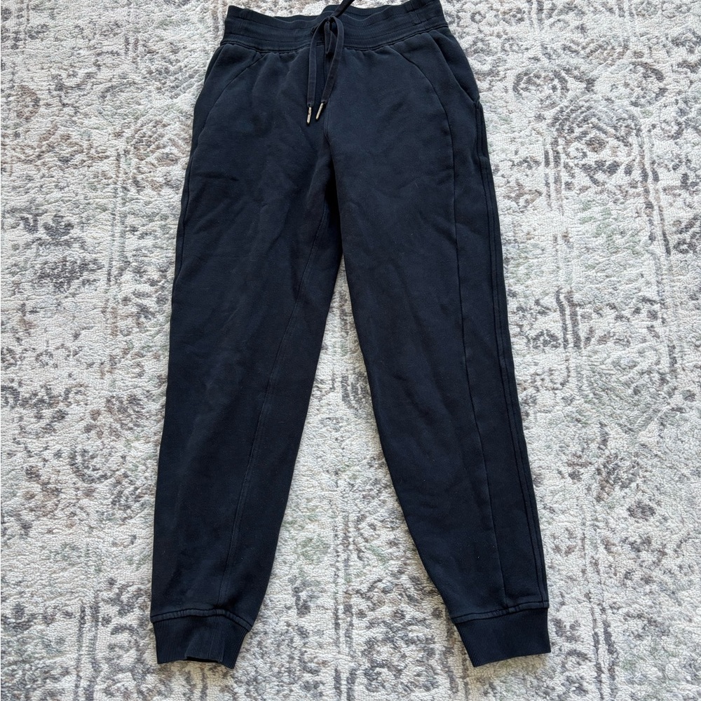 Lululemon Scuba High-Rise Jogger